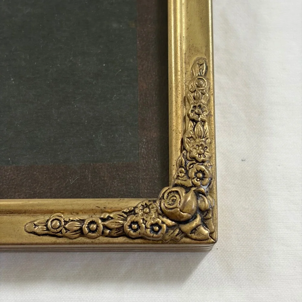 Vintage Brass Ornate Floral Rose Picture Frame Gold Tone 5x7 Tabletop Wall Hang